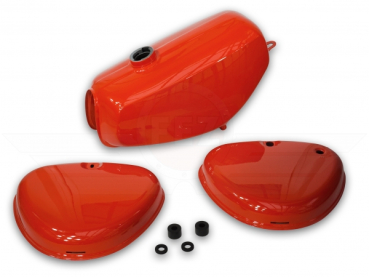 Preview: Tank im Set mit Seitendeckel links und rechts Lackset (7-teilig)